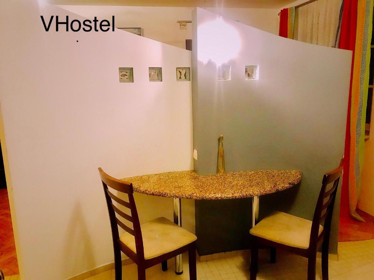 V Hostel Varsavia Esterno foto